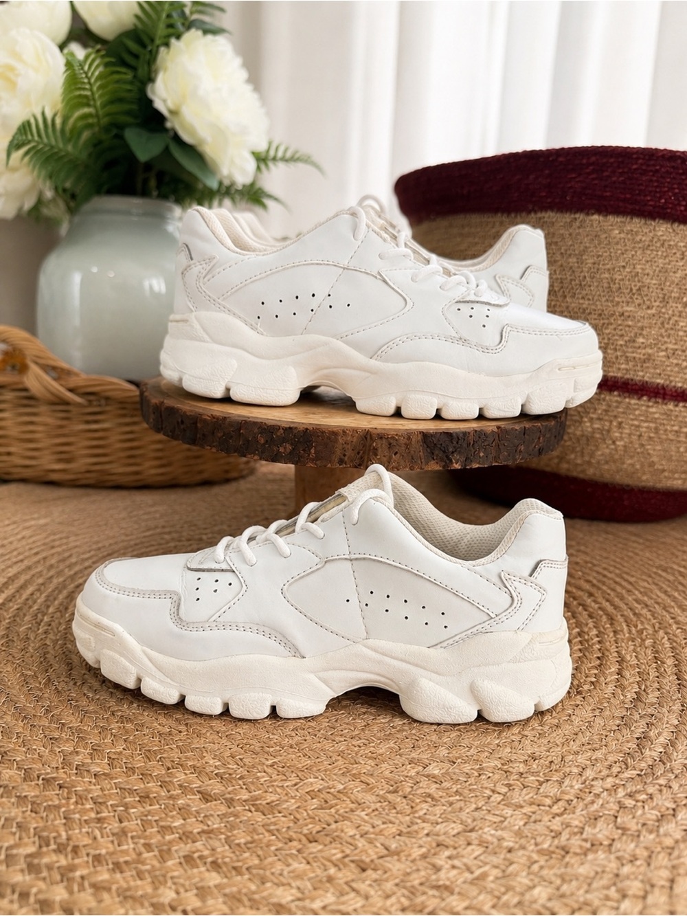 Classic Chunky Lace-Up Sneakers in White women’s size 8
